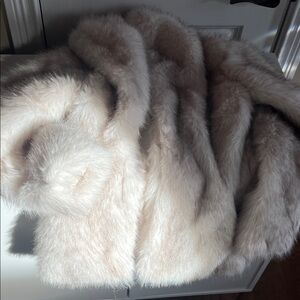Luxurious Cream Faux Fur Coat